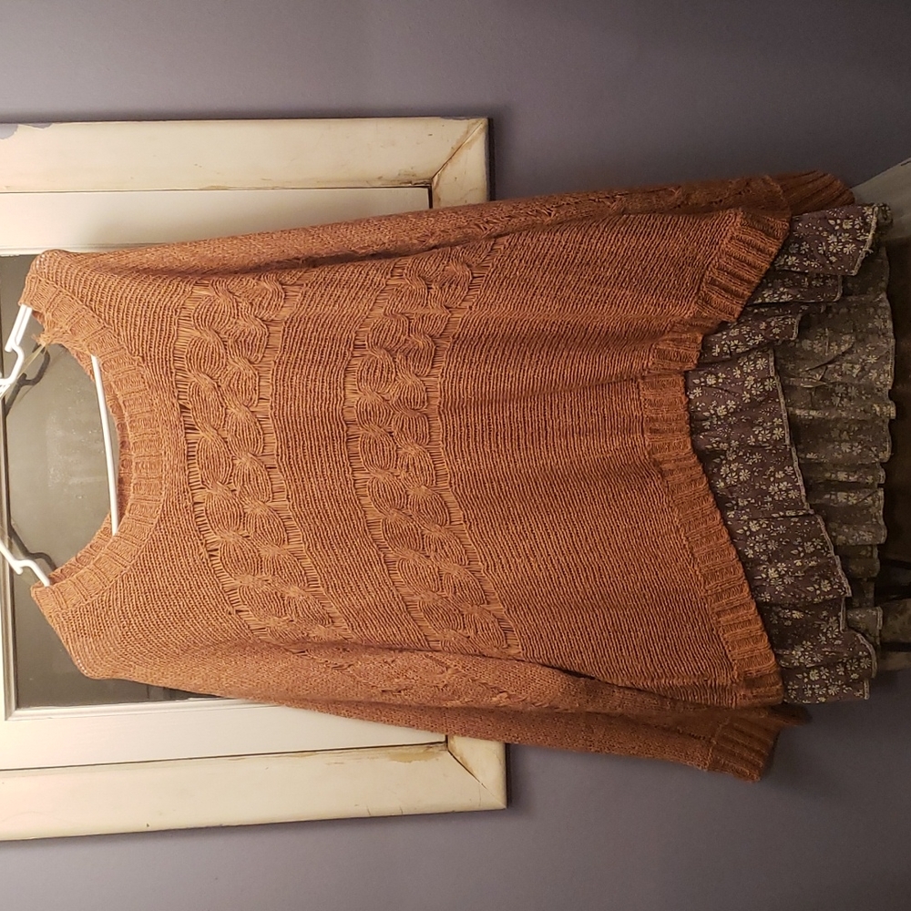 Easel Long Sweater Size L Copper color